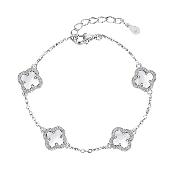 <oriell>四つ葉のクローバーの美しいブレスレット</oriell>