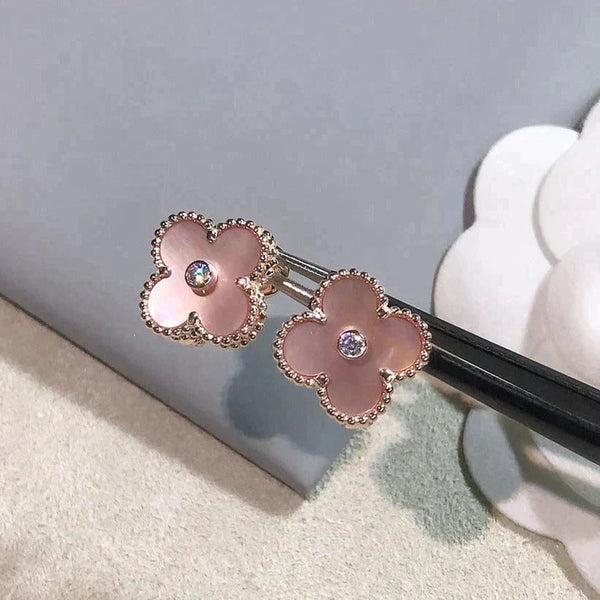 <ORIELL>CLOVER MEDIUM 1 MOTIFS  PINK MOP DIAMOND EARRINGS