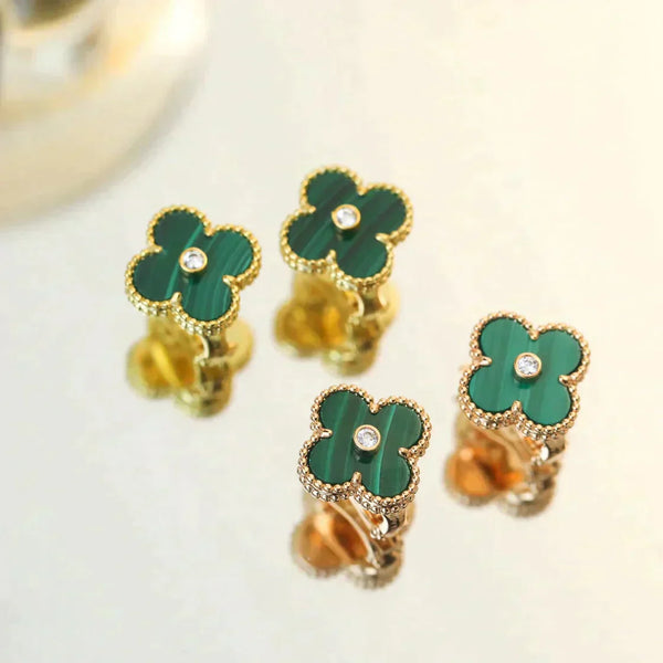<ORIELL>CLOVER MEDIUM 1 MOTIFS MALACHITE DIAMOND EARRINGS