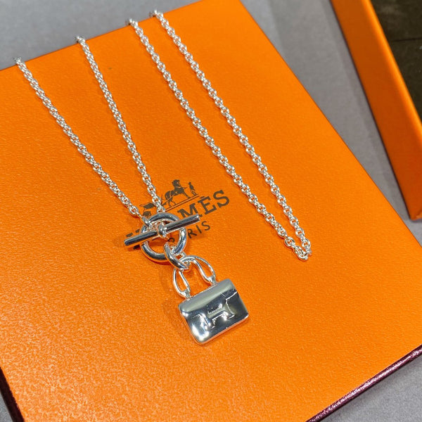 <ORIELL>CONSTANCE PEDANT SILVER NECKLACE