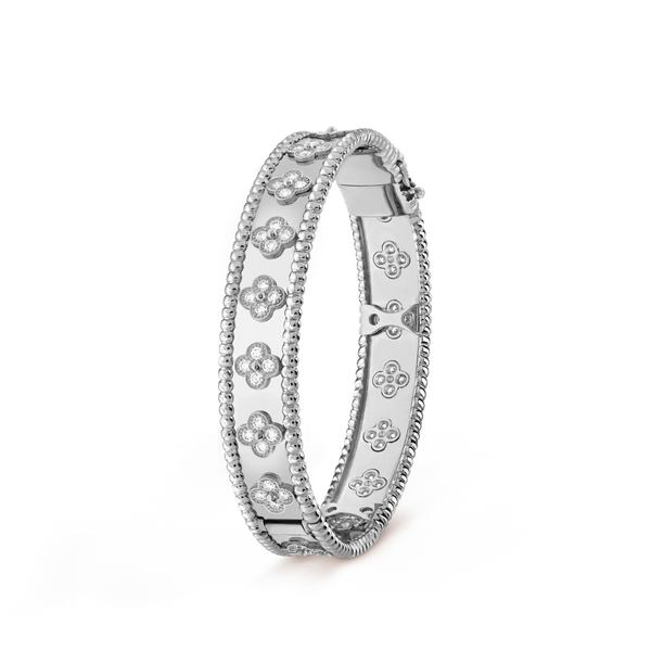 <ORIELL>CLOVER BRACELET 8MM DIAMONDS